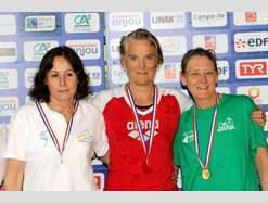 Elisabeth BEUCHER FEZARD, championne de France C7 au 200m 4 Nages